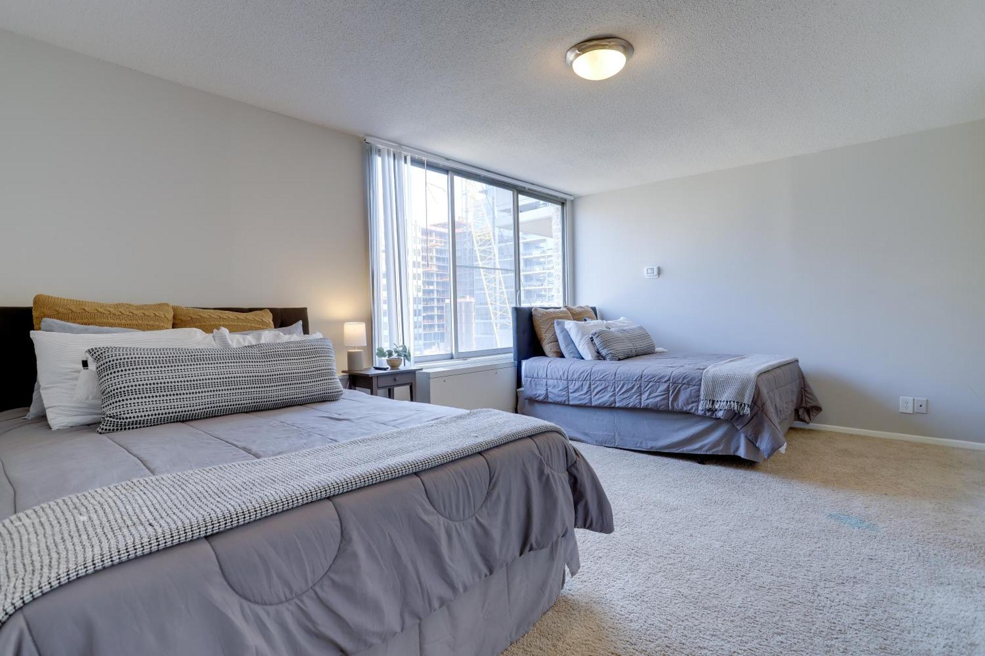 Beautiful 2Br Apartment At Crystal City With Gym Арлінгтон Екстер'єр фото